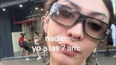 El video fue grabado a primera hora de la mañana en la calle San Martín y se viralizó rápidamente en redes sociales tras los insultos de la joven. El video fue grabado a primera hora de la mañana en la calle San Martín y se viralizó rápidamente en redes sociales tras los insultos de la joven.