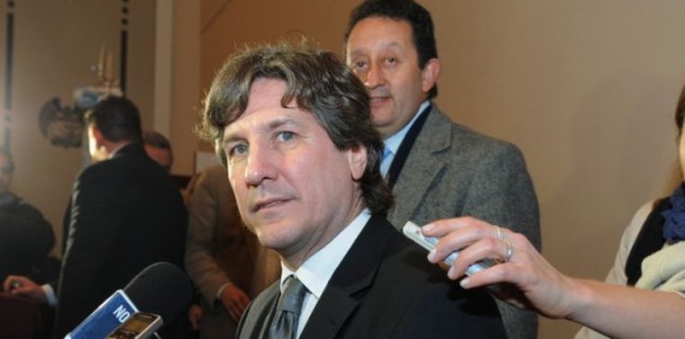 Amado Boudou, flanqueado por el Gobernador Jaque