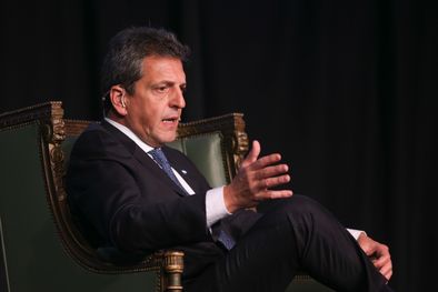 MDZol | La decisión de Sergio Massa de encarecer las importaciones suma nuevas rechazos de sectores industriales Foto: Noticias Argentinas