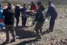 Rescataron a un andinista italiano de 48 años en Alta Montaña Foto: Captura de video