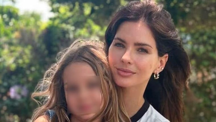 Ella es Magnolia, la hija del medio de la China Suárez. Ella es Magnolia, la hija del medio de la China Suárez.