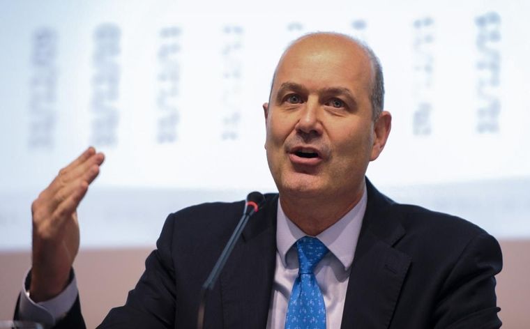 Federico Sturzenegger advirtió que habrá mayores impuestos y menor crecimiento si no se aprueba la ley Foto: Archivo MDZ