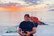 Claudio Benítez contó el calvario que vivieron cuando los ladrones subieron al buque argentino