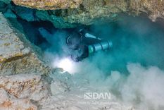 Las fotos de la cueva fueron difundidas por Divers Alert Network Europe.