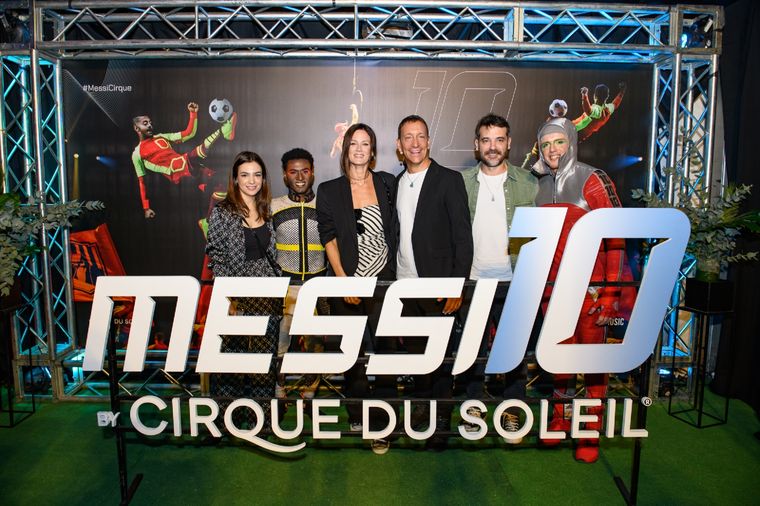 Varios famosos se hicieron presente en el adelanto del Cirque du soleil de Messi. Foto: Gentileza Urban comunicaciones