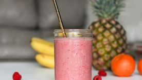 Este super licuado tiene un efecto saciante, que impide que tengas atracones o picotees de más si llegas con hambre a la merienda. Foto: Freepik