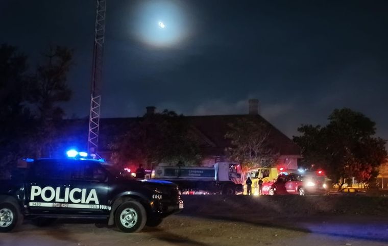 El incendio en Ciudad fue controlado Foto: Walter Moreno/Mdz. Realizada con Moto G32