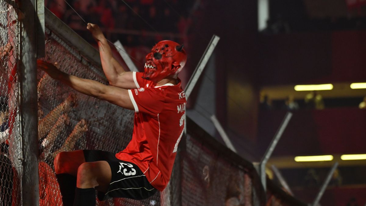 Las picantes gastadas de la cuenta oficial de Independiente a Racing tras el 1-0 en el clásico de Avellaneda