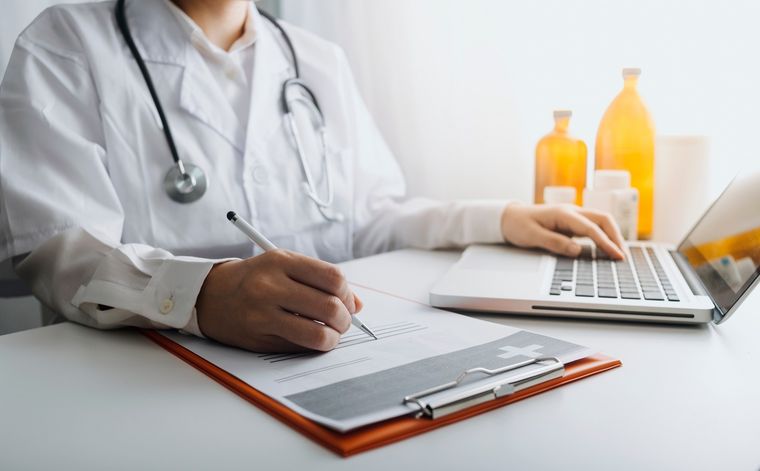 El profesional está siendo investigado (foto ilustrativa) Foto: Shutterstock