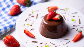 Cómo hacer flan de chocolate perfecto: consejos y secretos Foto: Shutterstock