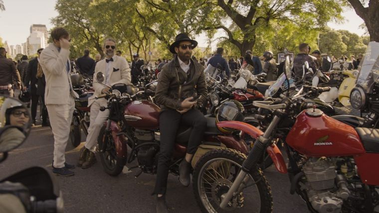 Más de 5 mil motos clásicas recorrieron Buenos Aires en el Distinguished Gentlemans Ride 2025