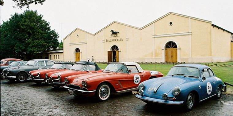 Algunos de los exclusivos prototipos de la competencia. Foto: MDZ