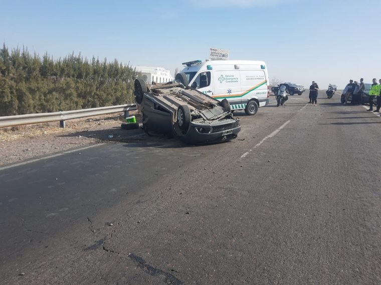 El accidente dejó a los ocupantes del vehículo con diversos grados de lesiones Foto: Imagen ilustrativa