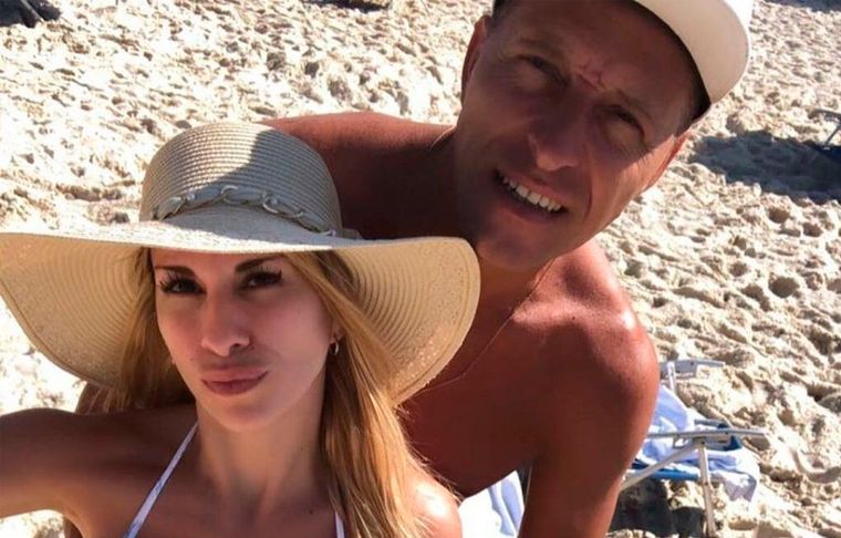 Néstor Pitana y Romina Ortega La esposa del árbitro abrió una cuenta de OnlyFans.