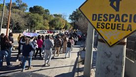 El Arzobispado de Córdoba confirmó el apartamiento de un sacerdote de un Jardín de Infantes de Villa Carlos Paz, en medio de la investigación por presuntos abusos. El Arzobispado de Córdoba confirmó el apartamiento de un sacerdote de un Jardín de Infantes de Villa Carlos Paz, en medio de la investigación por presuntos abusos.