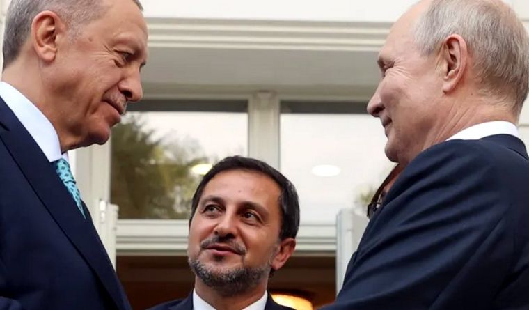 Erdogan y su socio, Vladimir Putin; los mandatarios tienen una muy buena relación. Foto: Efe.