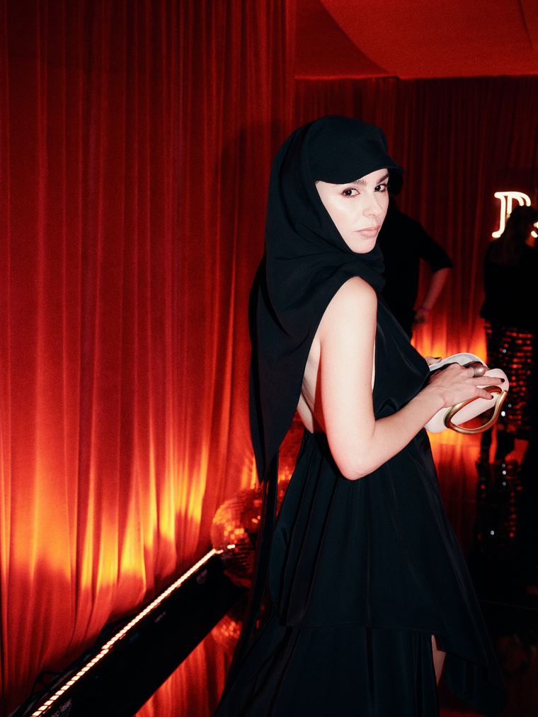 Corine Fonrouge. Corine Fonrouge.