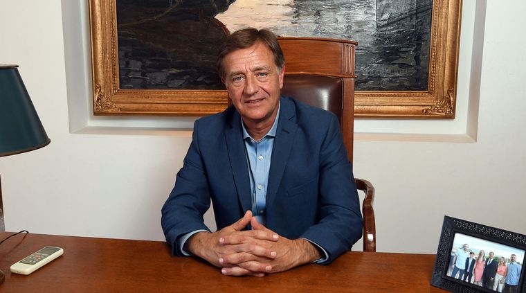 Rodolfo Suarez viajará a Canadá para re impulsar Potasio Río Colorado.