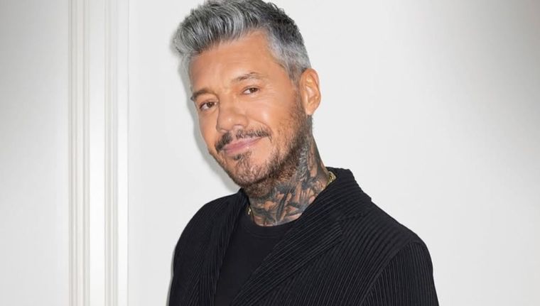Tinelli afrontó la ola polar con un outfit insólito.