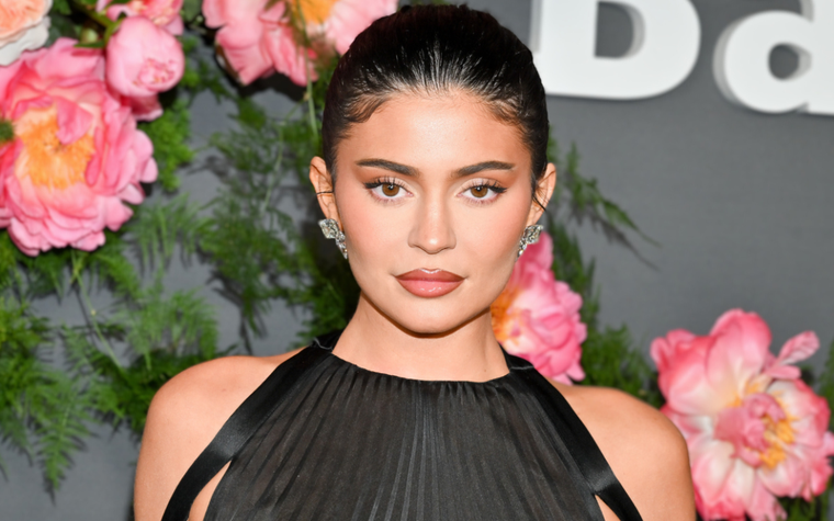 Kylie Jenner fue acusada de plagiar el trabajo de otra diseñadora.