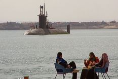 capitan de un submarino nuclear britanico, despedido por armar una parrillada