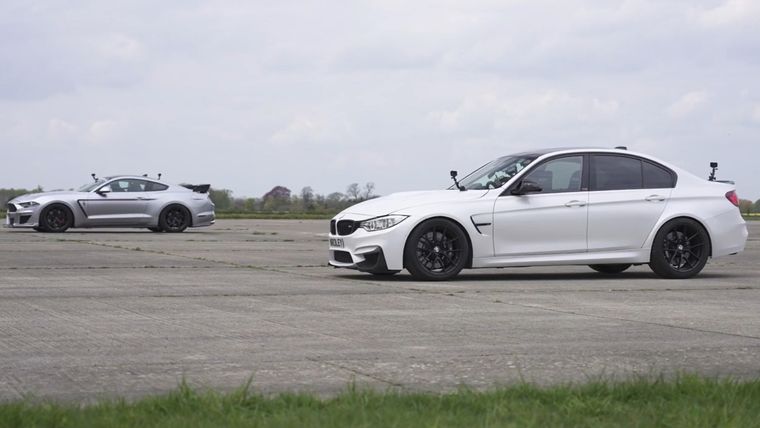 Ford Mustang vs BMW M3 (CarWow)