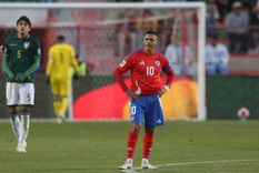 Alexis Sánchez se lamenta y no le encuentra explicación a otra dolorosa eliminación de la Selección de Chile. 
