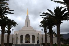 El imponente templo de la Iglesia de Jesucristo de los Santos de los Últimos Días Foto: Rodrigo DAngelo / MDZ