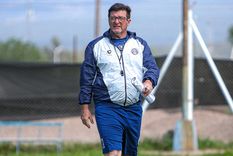Alfredo Berti meterá dos modificaciones para el encuentro ante Aldosivi de esta noche. Foto: Fabián Salamone / MDZ Alfredo Berti meterá dos modificaciones para el encuentro ante Aldosivi de esta noche. Foto: Fabián Salamone / MDZ