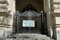 Volvieron a tomar el Colegio Nacional de Buenos Aires.