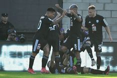 Riestra acumula 23 partidos invicto en el Guillermo Laza y lidera un ranking mundial. Riestra acumula 23 partidos invicto en el Guillermo Laza y lidera un ranking mundial.