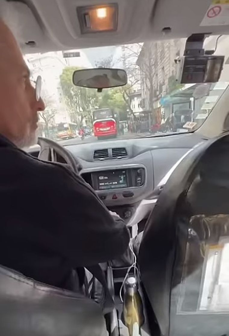 Un influencer realizó un experimento social con taxistas Foto: Youtube (@bigchungusYT)