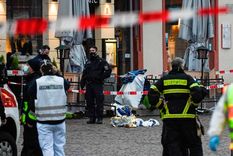 cinco muertos, entre ellos un bebe, en un atropello intencionado en alemania cinco muertos, entre ellos un bebe, en un atropello intencionado en alemania
