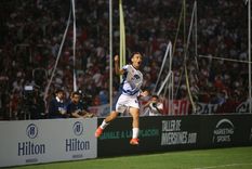 Independiente Rivadavia goleó a River en el Malvinas en una noche histórica. Foto: prensa CSIR.