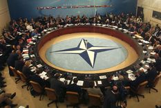 la otan decide que hacer en siria