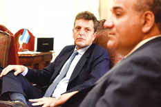 El ministro de Economía, Sergio Massa, deberá convencer a los gobernadores sobre la actualización del valor de las propiedades. Allí puede aparecer terciando Juan Manzur, de buen diálogo con los jefes provinciales.