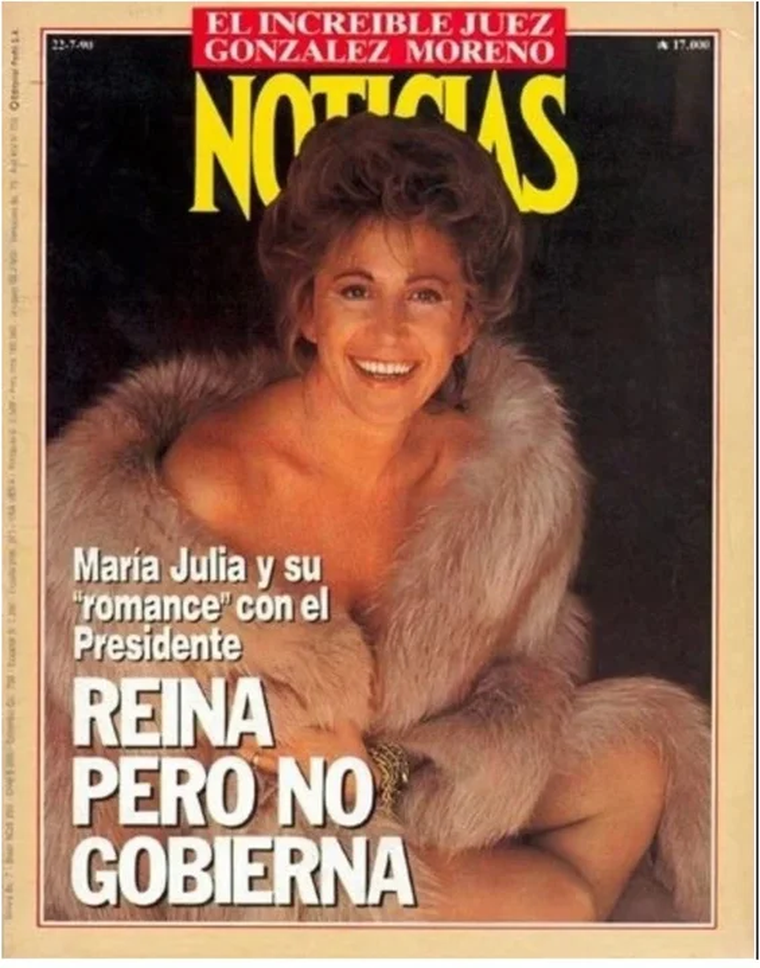 La tapa original de la revista Noticias, una María Julia Alsogaray que tomó algunas copas de champaña y desenfadada lució el abrigo de piel que le prestó Graciela Borges, una icónica foto que no habría realizado sin el sabio consejo de Susana Giménez.