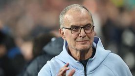 Una de las figuras de la Uruguay de Bielsa podría perderse el debut mundialista. Una de las figuras de la Uruguay de Bielsa podría perderse el debut mundialista.