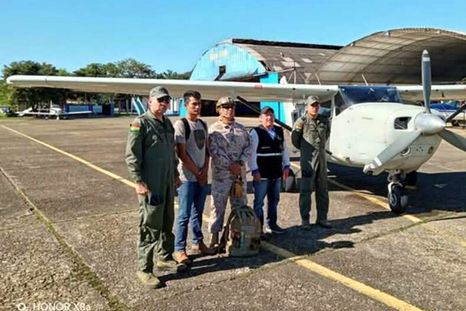 Todos los tripulantes fueron hallados con vida. Foto: X, @LuisArce.