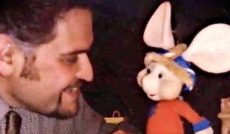 El actor interpretó la voz de Topo Gigio durante años, marcando la infancia de generaciones enteras.