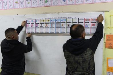 MDZol | El modelo de Boleta Única fue utilizado en 4 elecciones, provinciales y municipales- en Mendoza durante 2023 Foto: Santiago Tagua/MDZ