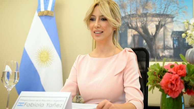Fabiola Yañez, nuevamente cuestionada por la fiesta en Olivos Foto: Instagram @fabiolaoficialok