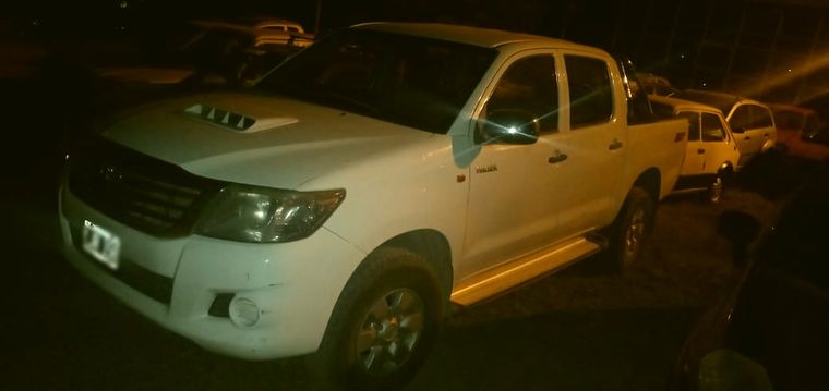 Ebrio 4x4 El test de alcoholemia del conductor reveló que estaba borracho.