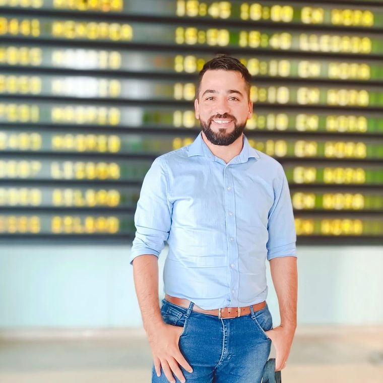 Matías Flores apostó por una nueva vida junto a su familia en España Foto: Instagram Matías Flores