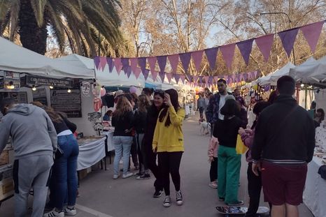 La agenda de septiembre incluye varios puntos de Mendoza para conocer y adquirir el trabajo de los artesanos locales. La agenda de septiembre incluye varios puntos de Mendoza para conocer y adquirir el trabajo de los artesanos locales.