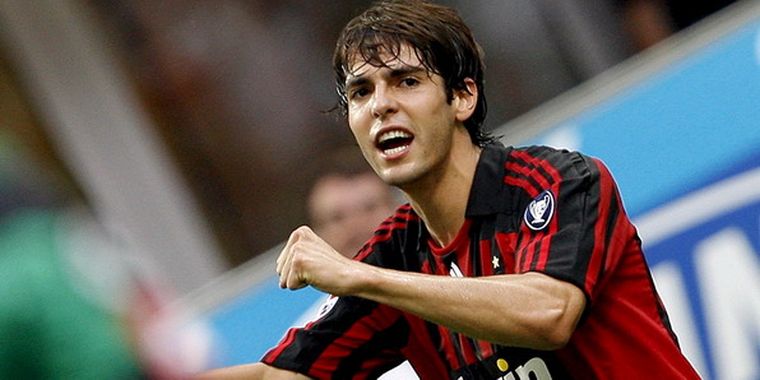 Kaká es el mejor jugador del mundo en el 2007 Foto: EFE