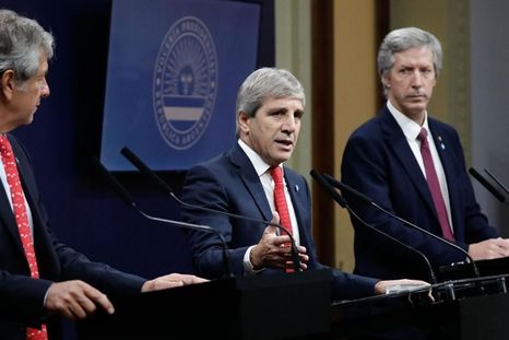 Luis Caputo, Ministerio de Economía Luis Caputo, Ministerio de Economía