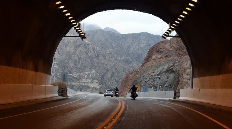 Piden circular con precaución en la ruta 82 entre Potrerillos y Cacheuta. Foto: ALF PONCE MERCADO / MDZ