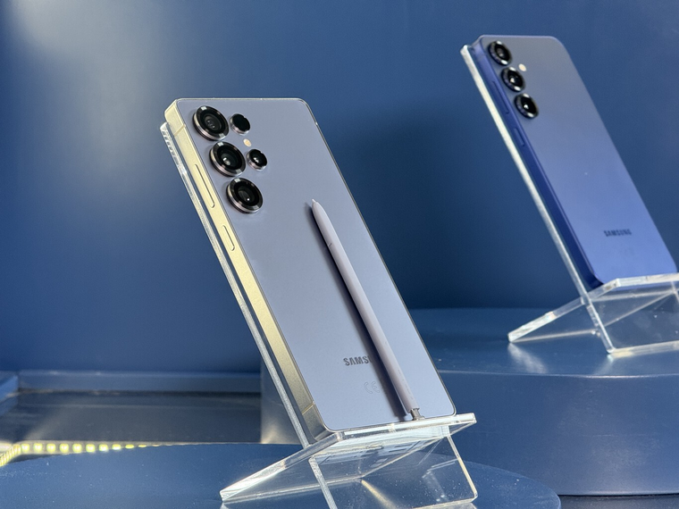 Los smartphones Samsung en Ciudad del Este tienen valores más bajos que en Argentina. Los smartphones Samsung en Ciudad del Este tienen valores más bajos que en Argentina.