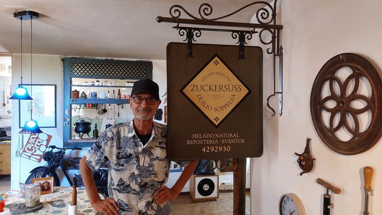 En su largo derrotero en la industria del helado, Duilio se destaca como el inventor del sabor de menta granizada tal y como lo conocemos ahora. En su largo derrotero en la industria del helado, Duilio se destaca como el inventor del sabor de menta granizada tal y como lo conocemos ahora.